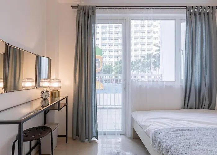Shore Residences *